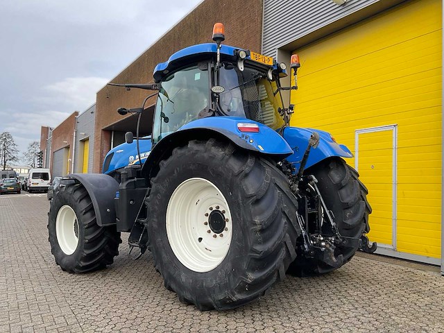 2015 new holland t7.235 vierwielaangedreven landbouwtractor - afbeelding 24 van  28
