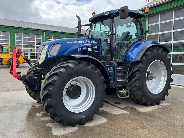 2015 new holland t7.270 blue power vierwielaangedreven landbouwtractor - afbeelding 1 van  33