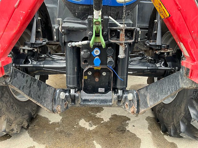 2015 new holland t7.270 blue power vierwielaangedreven landbouwtractor - afbeelding 15 van  33