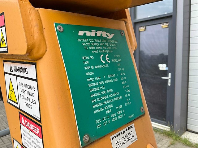 2015 nifty lift hr12nde hoogwerker - afbeelding 2 van  10