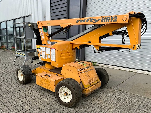 2015 nifty lift hr12nde hoogwerker - afbeelding 1 van  2