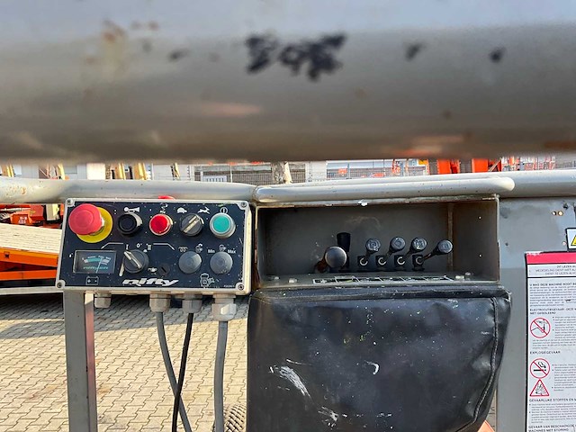 2015 niftylift hr12ne hoogwerker - afbeelding 3 van  19