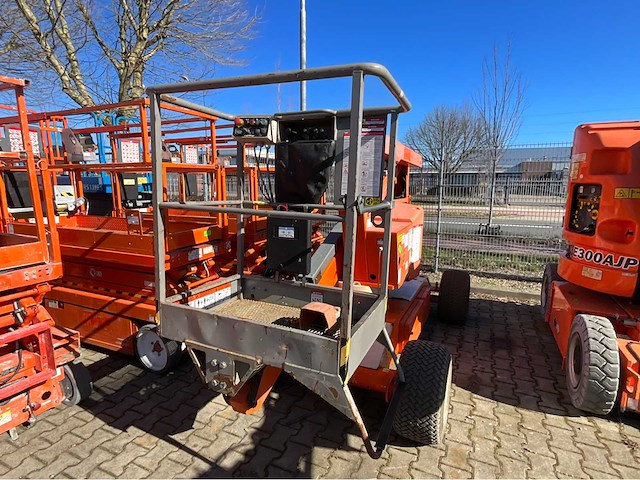 2015 niftylift hr12ne hoogwerker - afbeelding 17 van  19