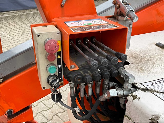 2015 niftylift nifty 120 tac hoogwerker aanhangwagen - afbeelding 9 van  27