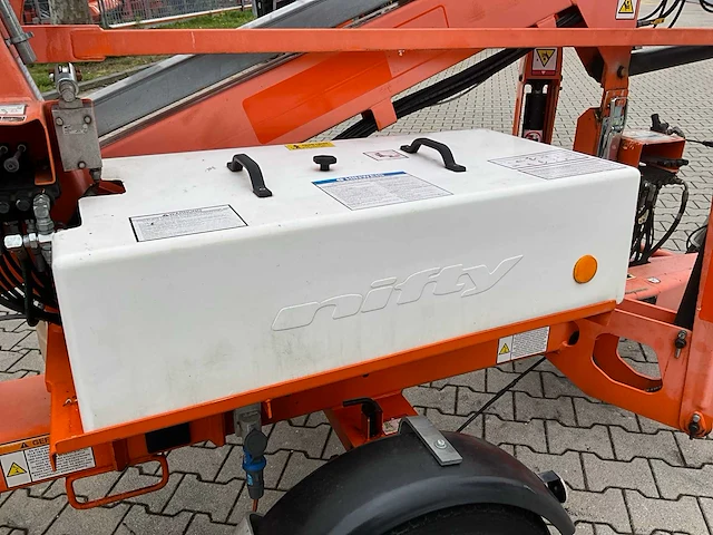 2015 niftylift nifty 120 tac hoogwerker aanhangwagen - afbeelding 18 van  35
