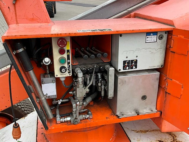 2015 niftylift nifty hr12ne hoogwerker - afbeelding 16 van  34