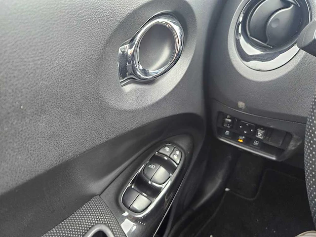 2015 nissan juke 1.6 connect edition personenauto - afbeelding 15 van  15