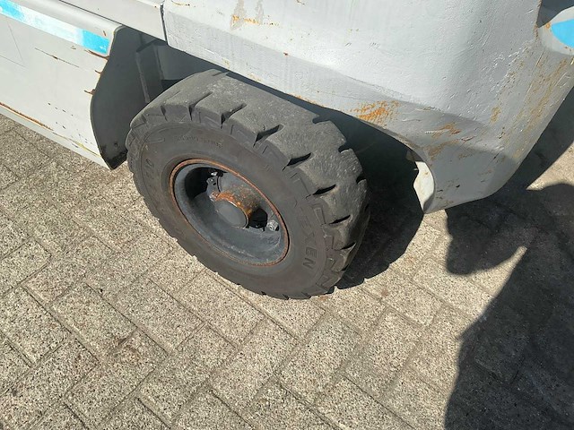 2015 nissan/ unicarriers ug1d2a32lq vorkheftruck - afbeelding 7 van  11