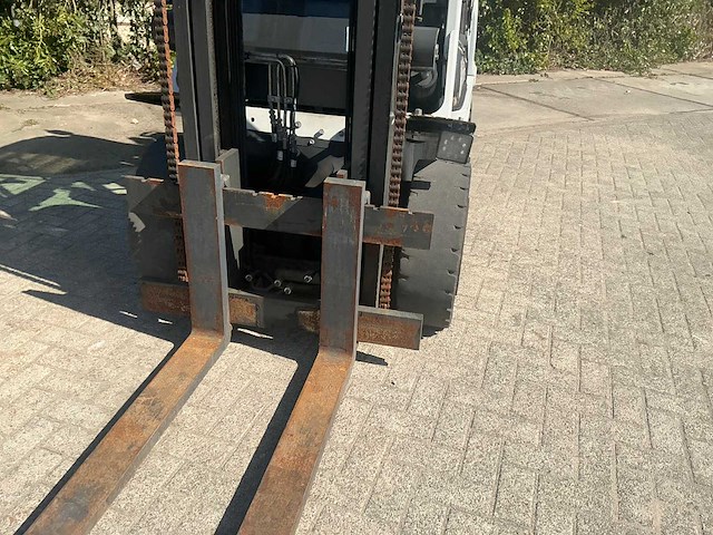 2015 nissan/ unicarriers ug1d2a32lq vorkheftruck - afbeelding 6 van  11