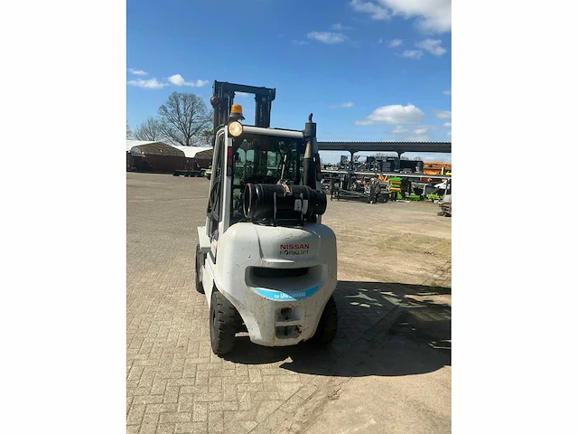 2015 nissan/ unicarriers ug1d2a32lq vorkheftruck - afbeelding 15 van  20