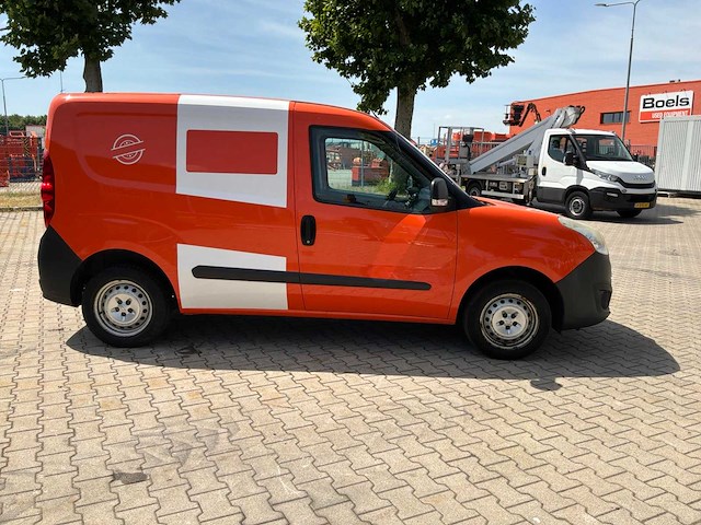 2015 opel combo ecoflex 1.3 cdti l1h1 bedrijfswagen - afbeelding 30 van  35