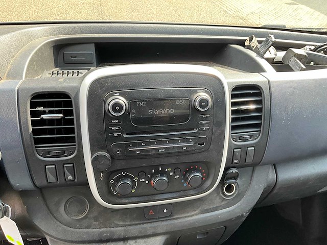 2015 opel vivaro 1.6 cdti eco bedrijfswagen v-998-pn - afbeelding 15 van  33