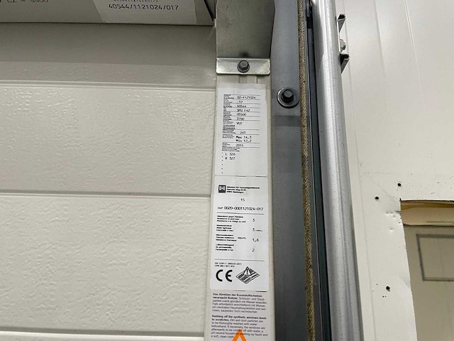 2015 overheaddeur (5,50x3,70 mtr) - afbeelding 7 van  9