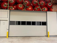 2015 overheaddeur (5,50x3,70 mtr)