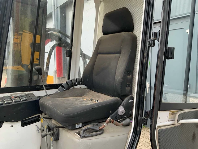 2015 palfinger epsilon q150l97 vrachtwagen laadkraan - afbeelding 6 van  11
