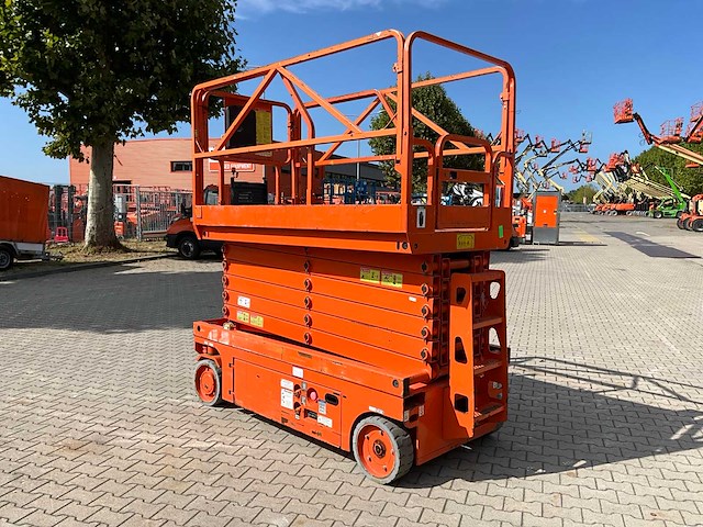 2015 pb lifttechnik pb s140-12ec hoogwerker - afbeelding 31 van  34