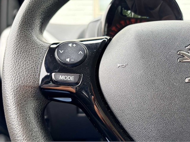 2015 peugeot 108 1.0 e-vti active top personenauto - afbeelding 2 van  14