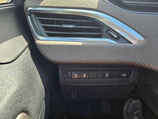 2015 peugeot 2008 - 1.2 pt all. pack pr personenauto - afbeelding 23 van  24