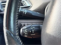 2015 peugeot 308 sw 1.2 pano - personenauto - afbeelding 8 van  17