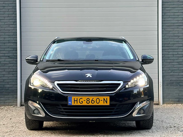 2015 peugeot 308 sw 1.2 pano - personenauto - afbeelding 10 van  17