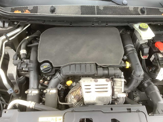 2015 peugeot 308 sw 1.2 puret.blue l. pr - personenauto - afbeelding 15 van  16