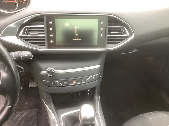 2015 peugeot 308 sw 1.2 puret.blue l. pr personenauto - afbeelding 4 van  16