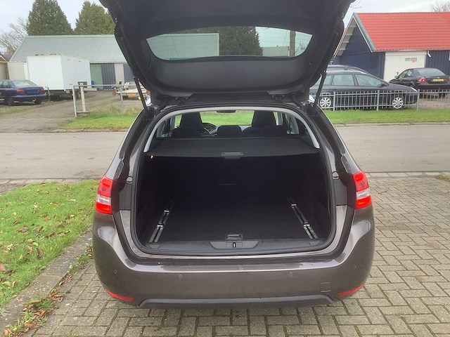 2015 peugeot 308 sw 1.2 puret.blue l. pr personenauto - afbeelding 6 van  16