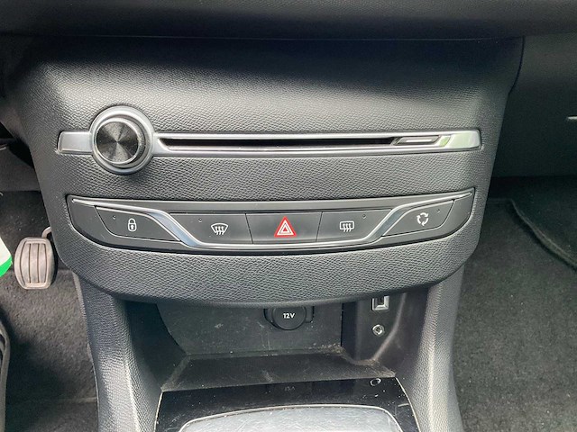 2015 peugeot 308 sw 1.6 bluehdi blue lease execitive pack personenauto - afbeelding 10 van  13