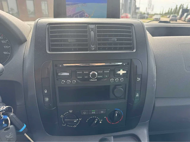 2015 peugeot expert 229 2.0 hdi l2h2 dubbel cabine bedrijfswagen - afbeelding 18 van  23