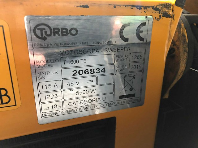 2015 rcm turbo t1600 te zelfrijdende veegmachine - afbeelding 9 van  20