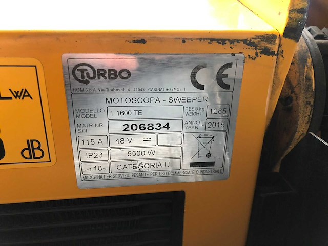 2015 rcm turbo t1600 te zelfrijdende veegmachine - afbeelding 3 van  4