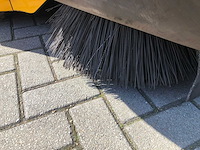 2015 rcm turbo t1600 te zelfrijdende veegmachine - afbeelding 8 van  19