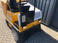 2015 rcm turbo t1600 te zelfrijdende veegmachine - afbeelding 10 van  19