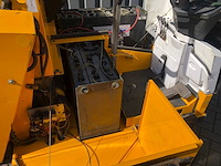 2015 rcm turbo t1600 te zelfrijdende veegmachine - afbeelding 17 van  19