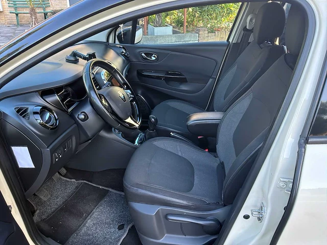 2015 renault captur 0.9 tce dynamique personenauto - afbeelding 15 van  35