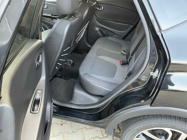 2015 renault captur 1.2tce dynamique - afbeelding 23 van  33