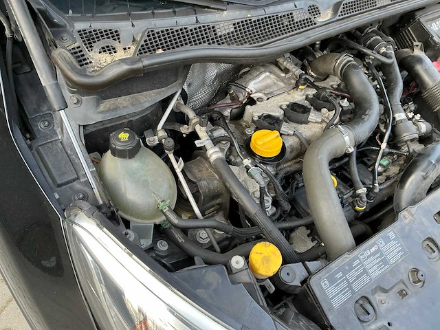 2015 renault captur 1.2tce dynamique - afbeelding 30 van  33