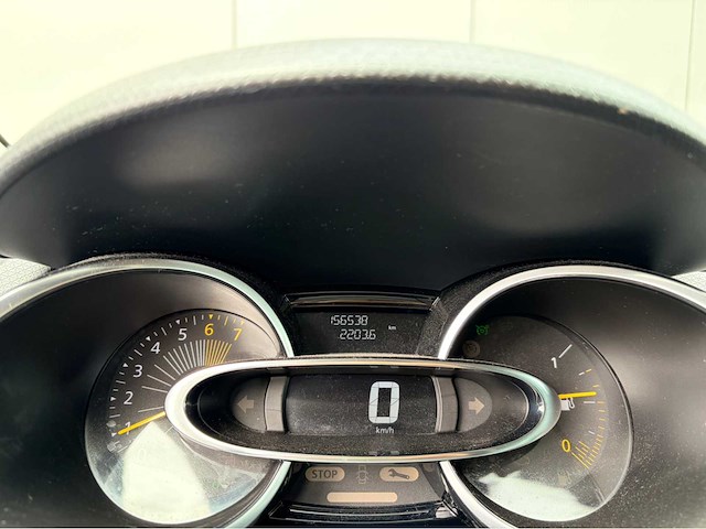 2015 renault clio estate 0.9 tce night&day personenauto - afbeelding 17 van  18