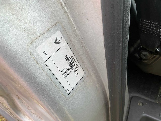 2015 renault master t35 2.3 dci l2 geconditioneerde bedrijfswagen - afbeelding 32 van  38