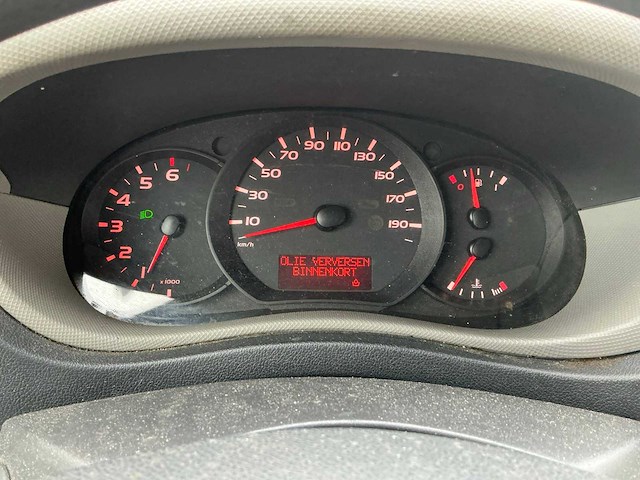 2015 renault master t35 2.3dci l2 geconditioneerde bedrijfswagen - afbeelding 30 van  37