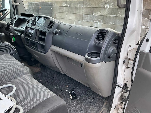 2015 renault maxity bedrijfswagen - afbeelding 32 van  52