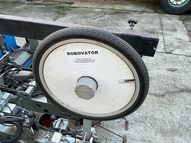 2015 robovator mek 6row 5 rijig in-row camera schoffel - afbeelding 8 van  30