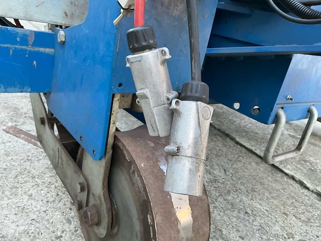 2015 robovator mek 6row 5 rijig in-row camera schoffel - afbeelding 27 van  32