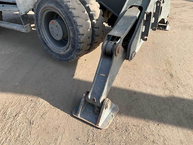 2015 sennebogen 818 op- en overslagkraan - afbeelding 14 van  28