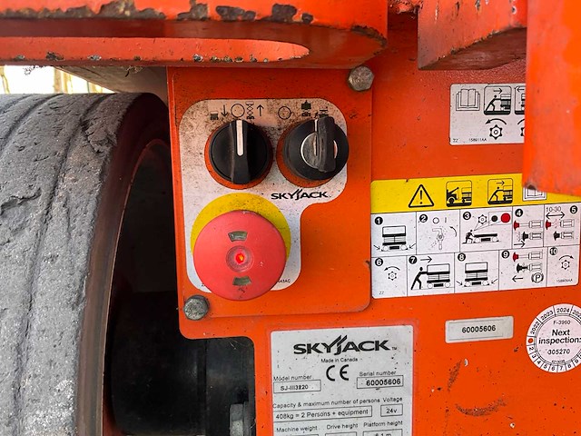 2015 skyjack sj iii 3220 hoogwerker - afbeelding 14 van  16