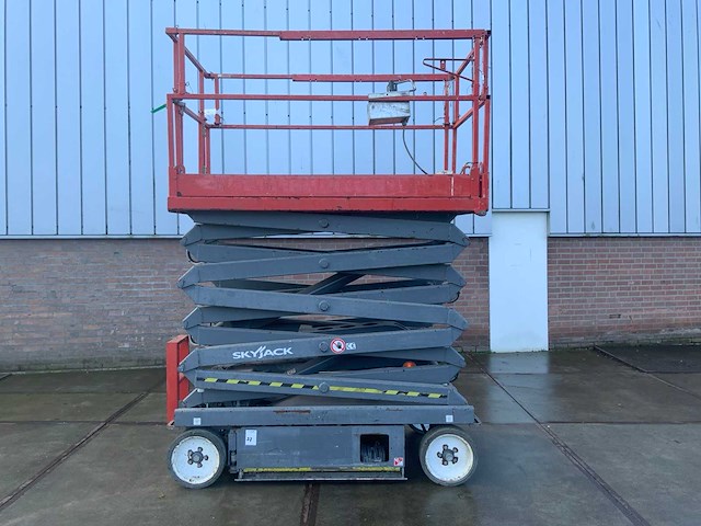 2015 skyjack sj iii-4632 schaarhoogwerker - afbeelding 1 van  20