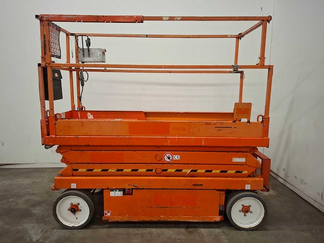 2015 skyjack sj3220 hoogwerker - afbeelding 1 van  14