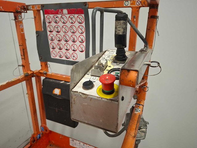 2015 skyjack sj3220 hoogwerker - afbeelding 2 van  14