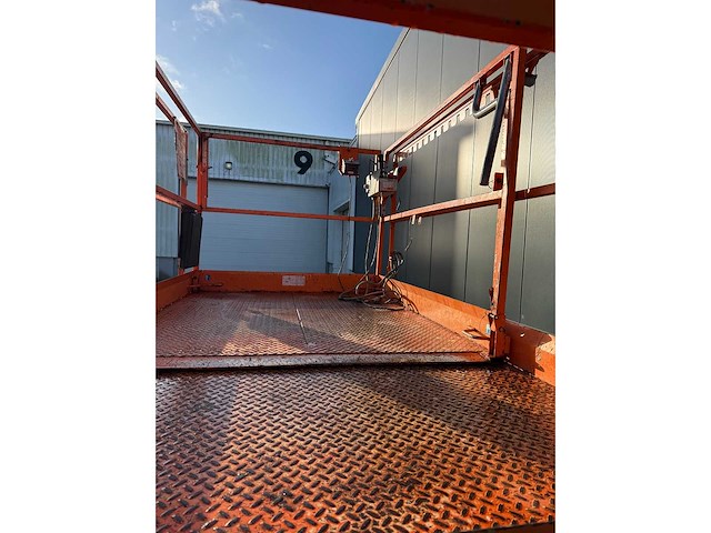 2015 skyjack sj6832rt schaarhoogwerker - afbeelding 9 van  10