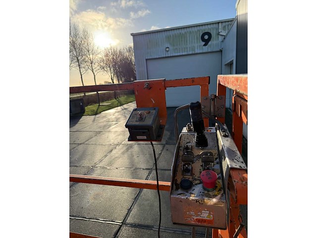 2015 skyjack sj6832rt schaarhoogwerker - afbeelding 10 van  10